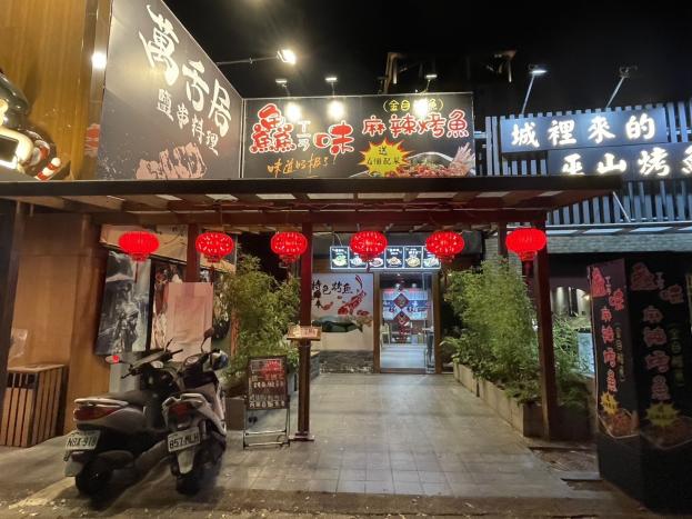 黃金店面頂讓人潮錢潮