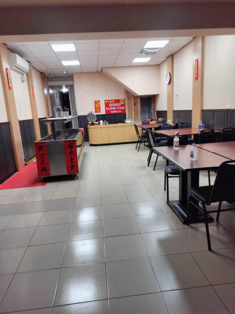自助餐店面盤讓！技術性頂讓！有天然瓦斯！環境優可住樓上