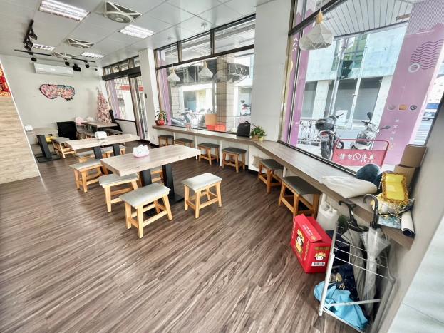 正市區中正路角間吸睛店面含設備技術