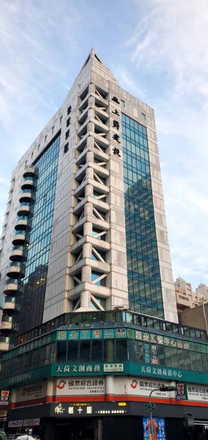 巨蛋商圈必比登商圈店面頂讓（立文路）