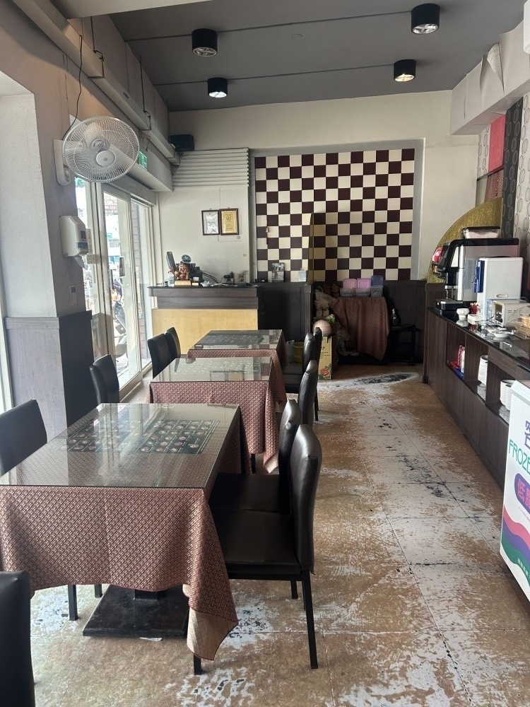 牛排館14年經營有基本客源