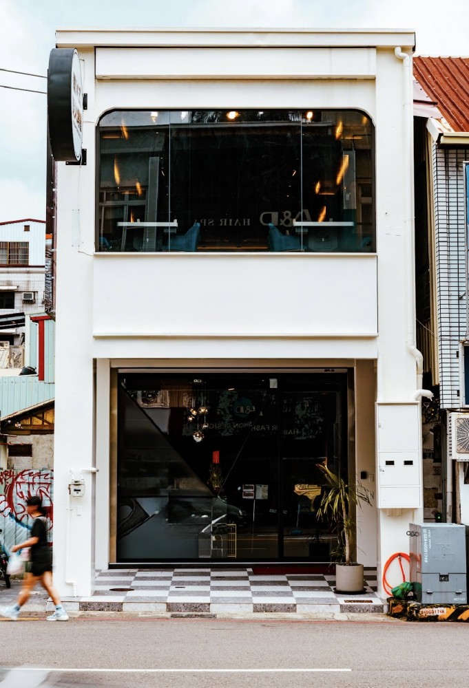 燒烤店裝潢及設備完善接手立即賺