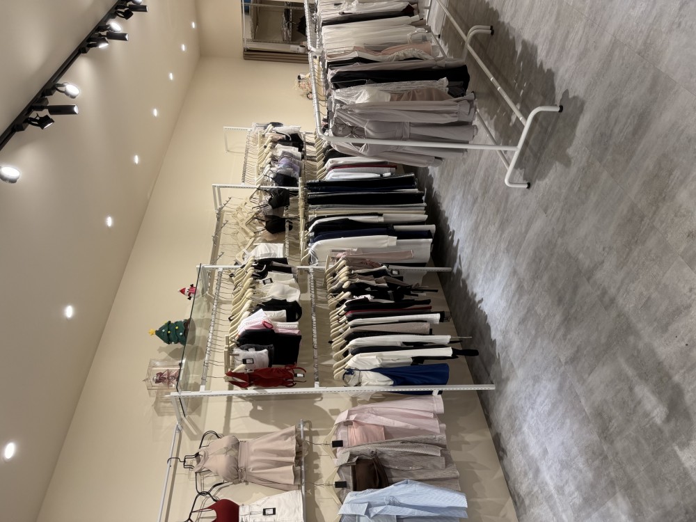     女裝店整店頂讓｜設備＋裝潢一次接手