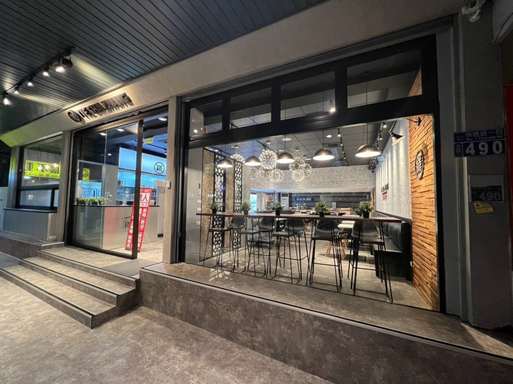 黃金店面 鐵板料理餐廳 可立即營業