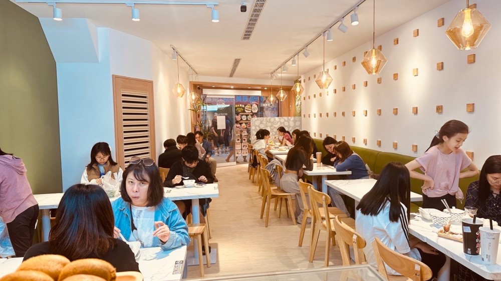 高質感網美冰店 免裝潢 接手即可營業